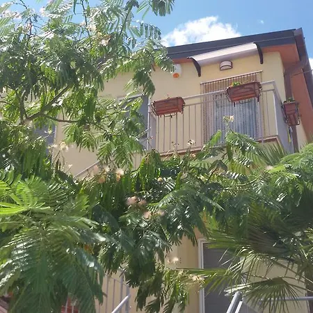 Guirro Verde